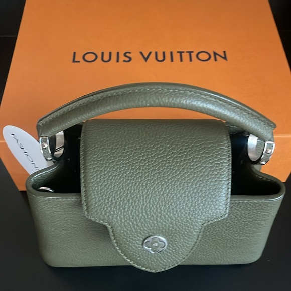 Louis Vuitton Capucines BB Tairillon Khaki Never worn - Picture 9 of 16